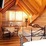 Arisch Hotel