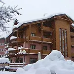 Arisch 4* Aprica