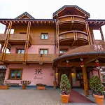 Hotel Arisch