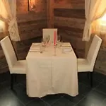 Arisch Hotel 4*