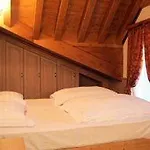 Arisch 4* Aprica
