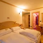 Arisch 4* Aprica