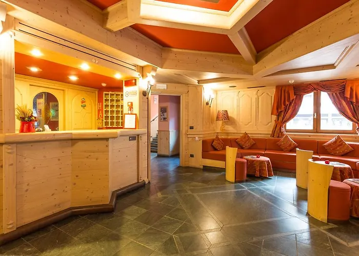 Hotel Arisch 4*